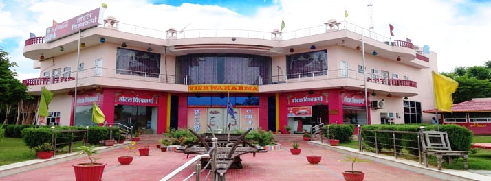 Hotel Vishwakarma - Reengus 01.jpg